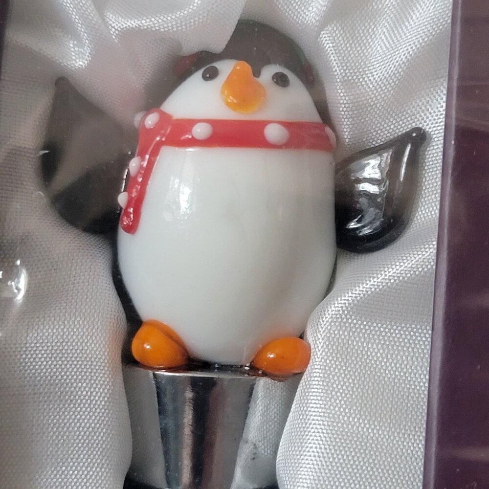 New in Box Hand Blown Glass Holiday Winter Wine Bottle Stoppers - Package of 3 - Picture 2 of 7